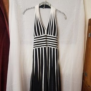 Elegant Black & White Lined Halter Dress (Sandra Darren) Size 4